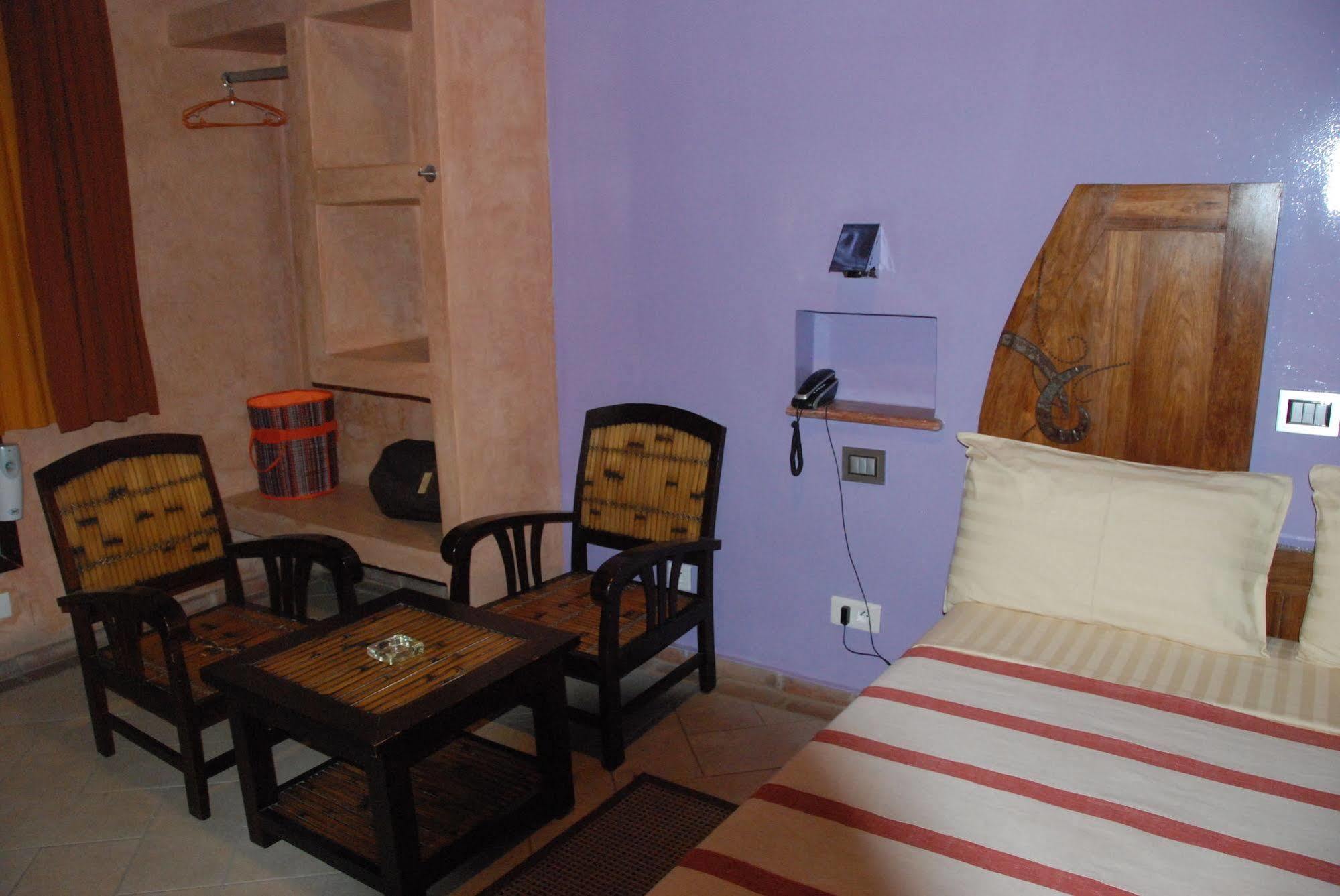 Hotel Le Djoloff Dakar Exterior foto